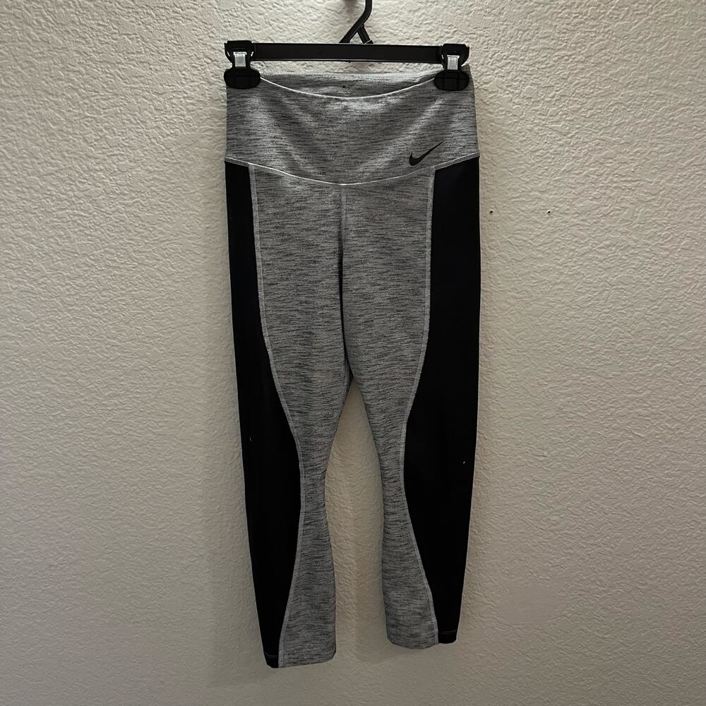 Nike Dri-FIT Gray Black Colorblock Leggings Cropped Women’s Small Athleisure - Picture 4 of 7